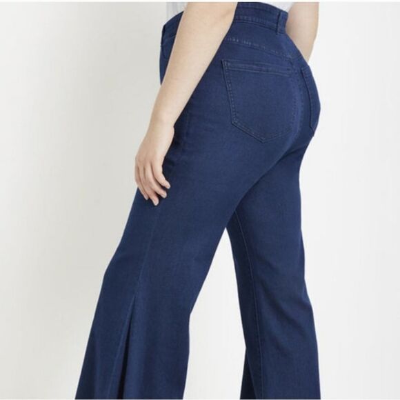 Eloquii Flare Leg Jean - Picture 3 of 3